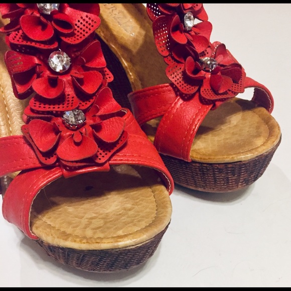 Patrizia by Spring Step Wedge Scandal Sz 37 - Picture 6 of 8